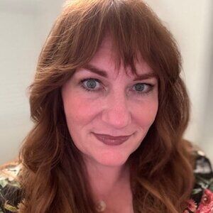 Meet your Posher, Janay